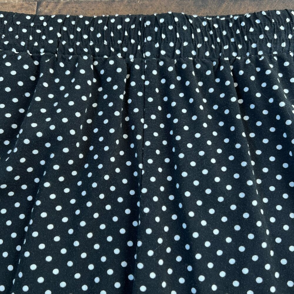 Black and White Polka Dot Shorts - Picture 4 of 4